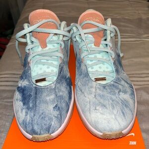 Nike LeBron 21 'Aragonite' basketball shoes.